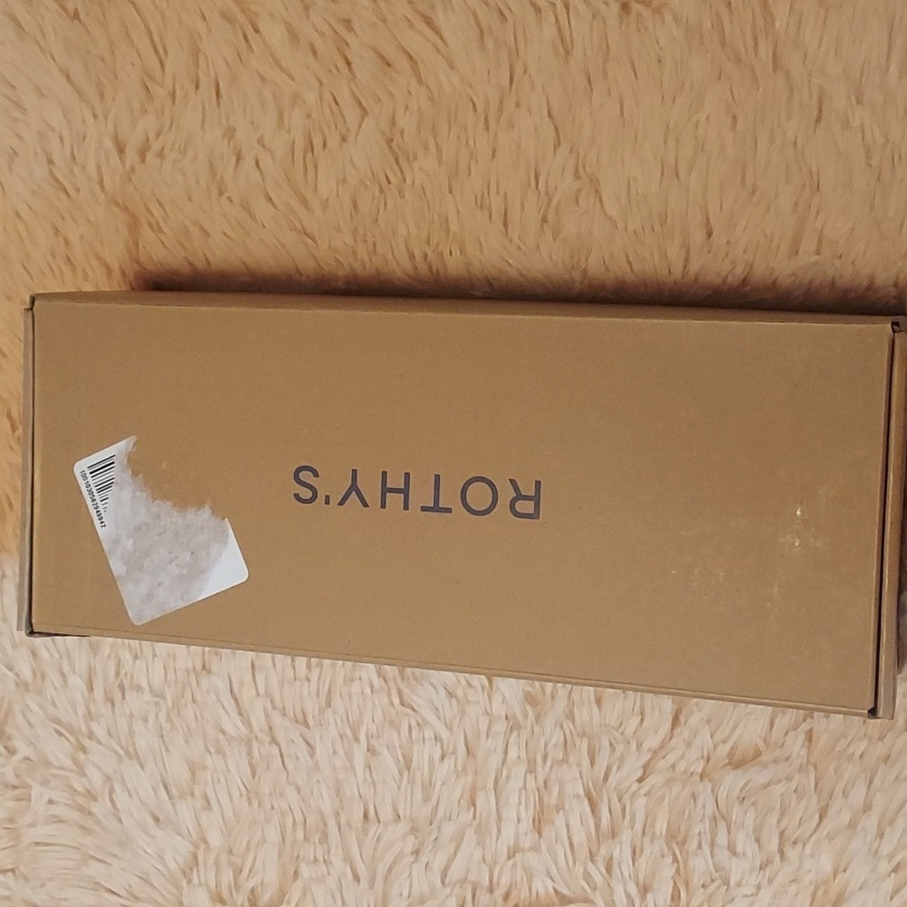 Rothy's The Point II Flats In Gold Stripe - Picture 8 of 16